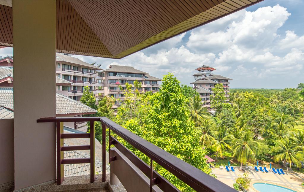 Maritime Park And Spa Resort Krabi town Exteriör bild